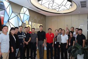 欢迎宜春市团委书记、商会及青企等一行领导莅临8XBET（中国）一站式服务平台人力集团指导