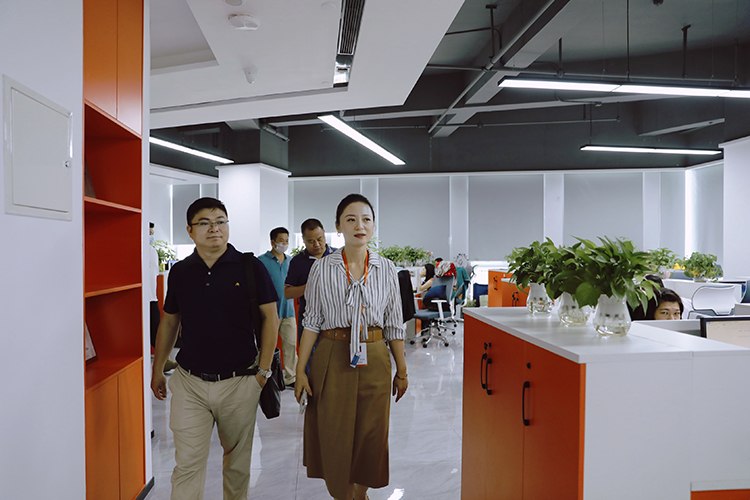 8XBET（中国）一站式服务平台集团