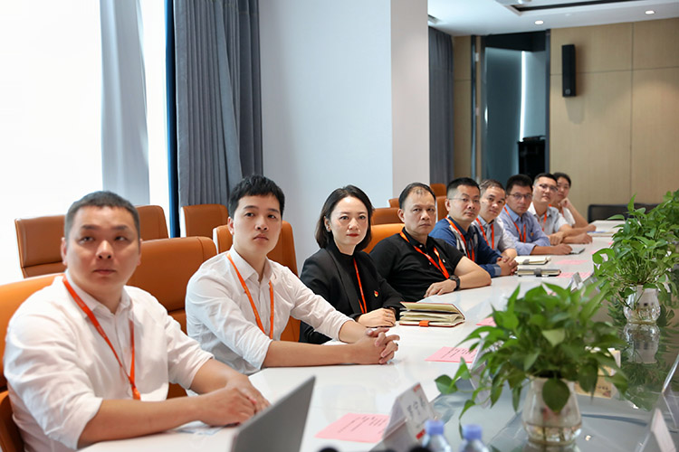 8XBET（中国）一站式服务平台党支部