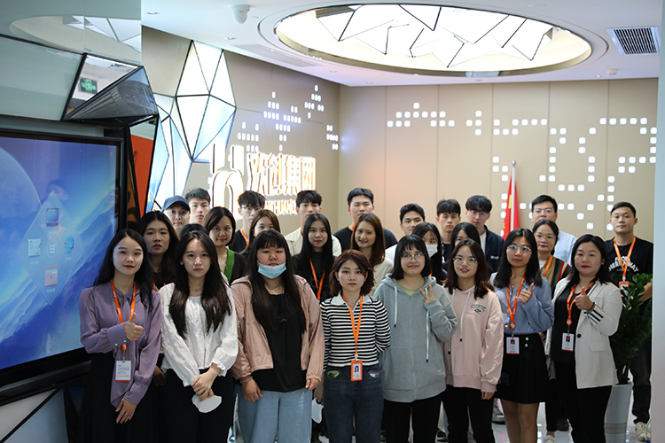 8XBET（中国）一站式服务平台集团