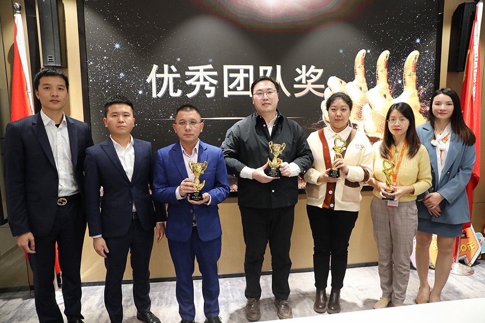 8XBET（中国）一站式服务平台集团