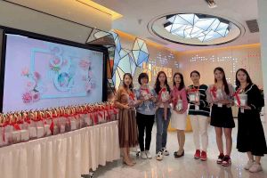 不负好春光，巾帼绽芳华——8XBET（中国）一站式服务平台集团庆祝三八妇女节活动